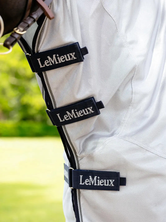 LM Ride On Fly Rug Grey