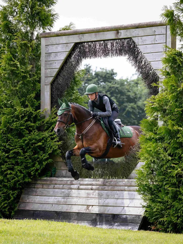 Indlæs billede i Gallery Viewer, LM CORE Loire Classic Close Contact Squares Huntergreen
