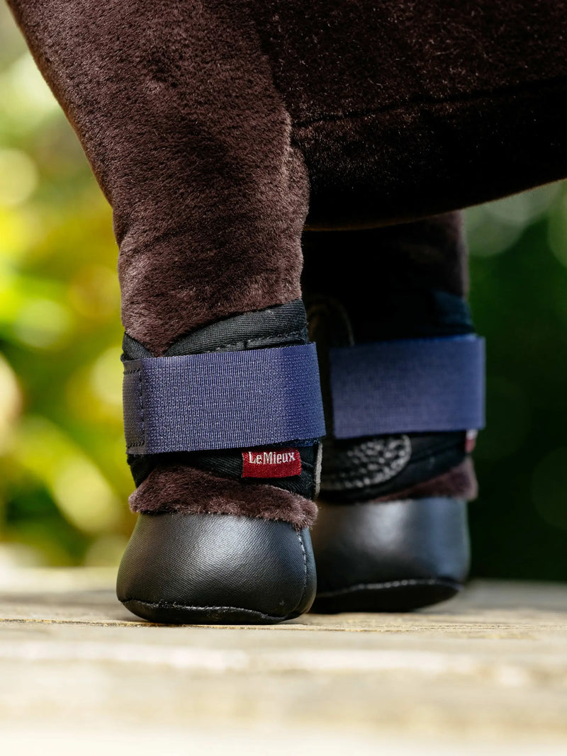 Indlæs billede i Gallery Viewer, LM(F) CORE Toy Pony Grafter Boots Ink Blue

