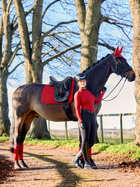 LM CORE Suede Dressage Square Chilli