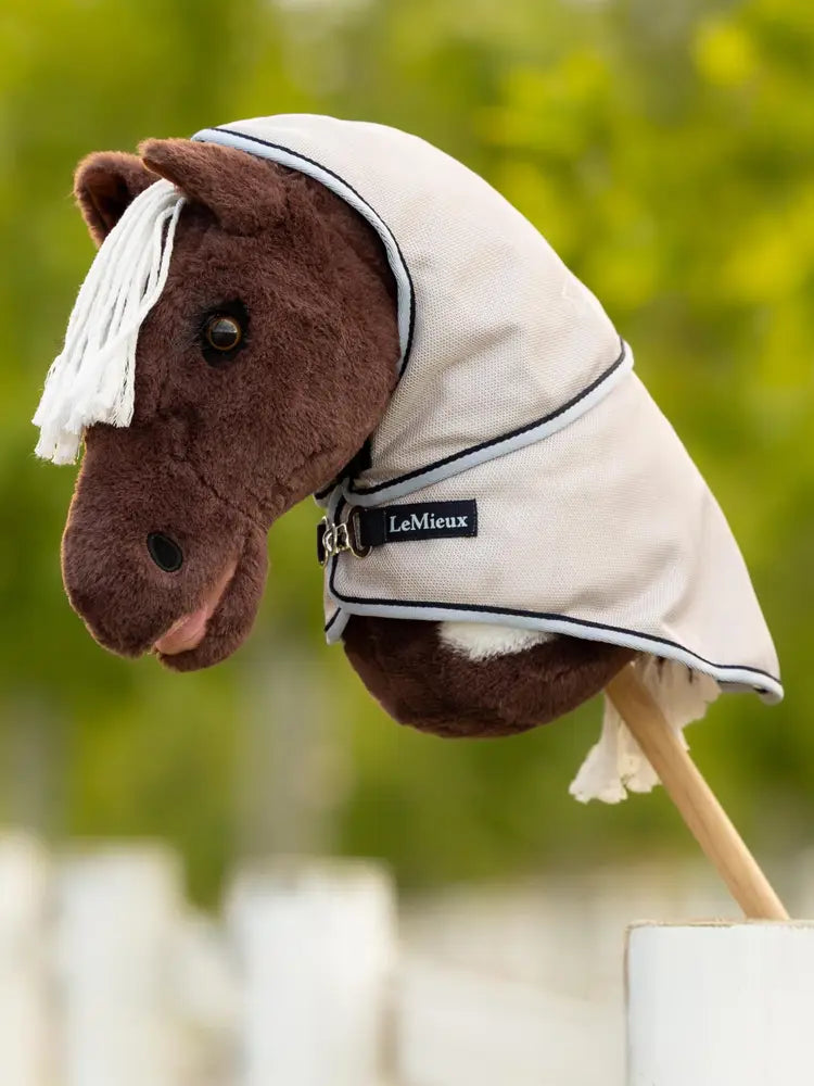 Indlæs billede i Gallery Viewer, SS26 Hobby Horse Fly Rug Grey
