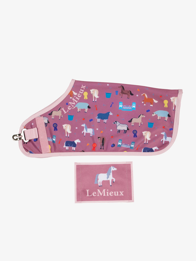 Indlæs billede i Gallery Viewer, SS26 Toy Pony Printed Rug Mallow
