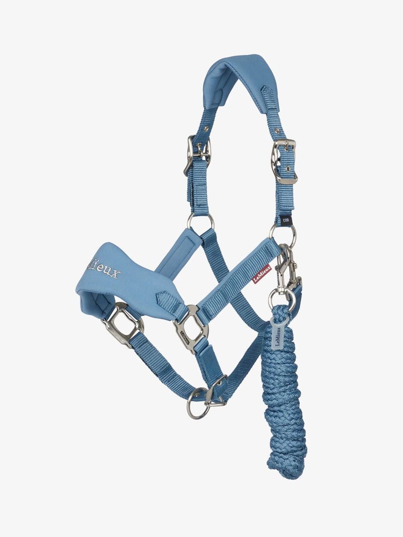 Indlæs billede i Gallery Viewer, LM Breakaway Vogue Headcollar Iceblue
