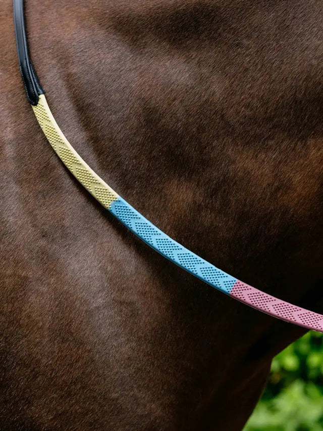 Indlæs billede i Gallery Viewer, LM(F) CORE Versa Grip Reins Spring Pastels
