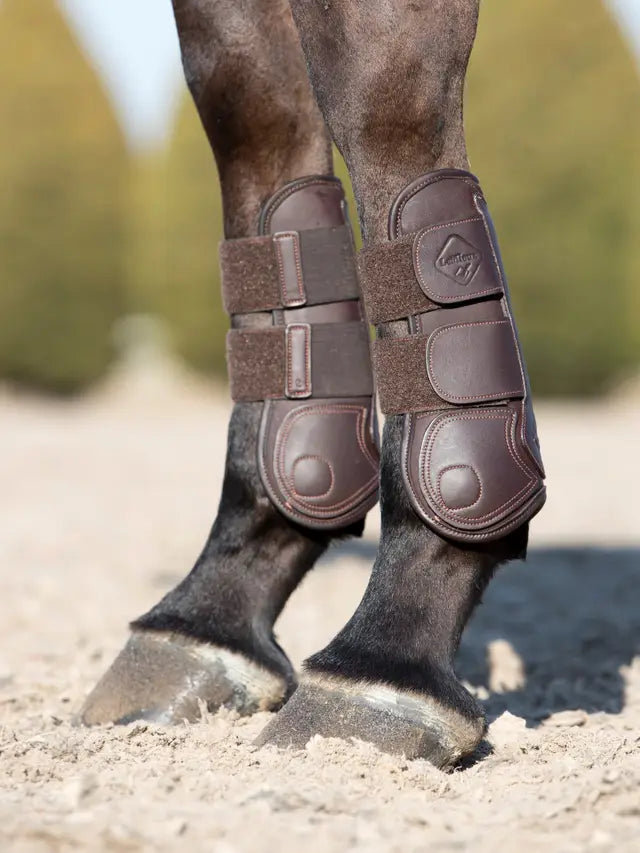 Indlæs billede i Gallery Viewer, LM(F) CORE Capella Tendon Boots Brown
