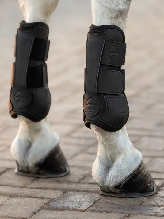 LM(F) CORE Capella Tendon Boots Black