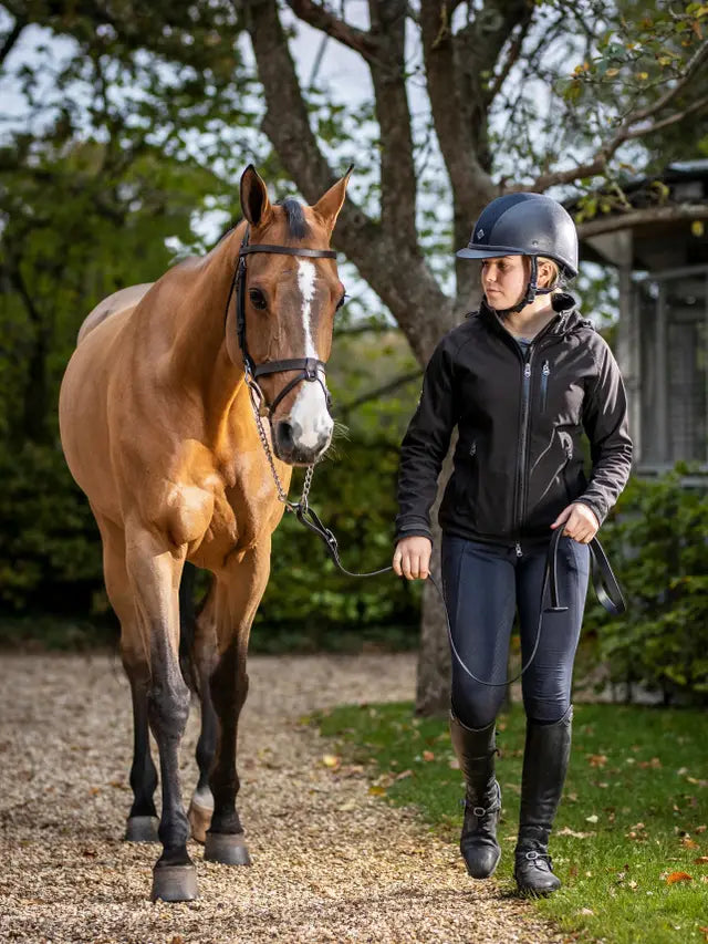 Indlæs billede i Gallery Viewer, LM(F) CORE Leather Trot Up Chain Black
